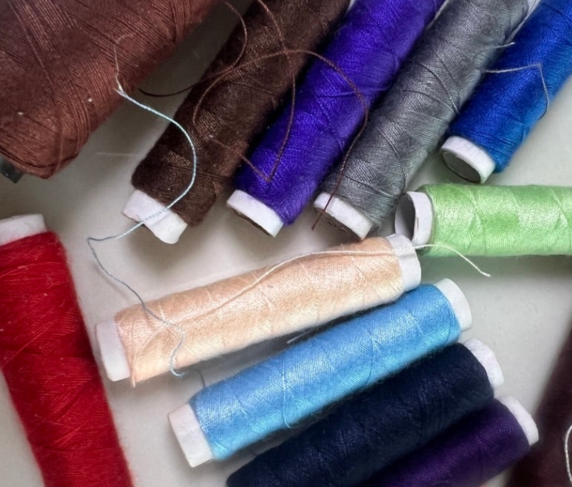 실 염색(yarn dyeing)사염색, 타래 염색, 패키지 염색기, 빔염색 방법