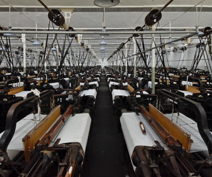 에어 제트 직기, 위사 삽입 공정, 직물 제조, 원단 제작 공정