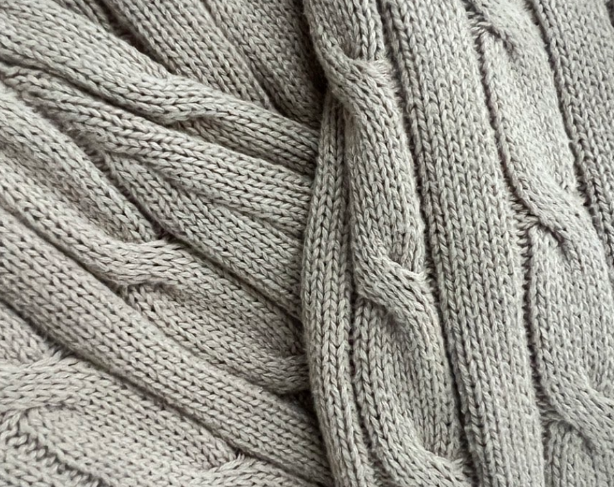 경편직 3원조직, 뜨개질 트리코트 원단, 코드편, 아틀라스편 특징