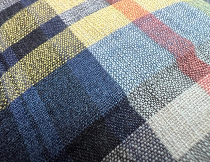 무늬 직물, 색사 배열 무늬, 평직 색사배열, 능직 줄무늬