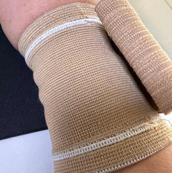 손목 통증 아플 때 손목터널증후군 원인 증상 예방 치료1